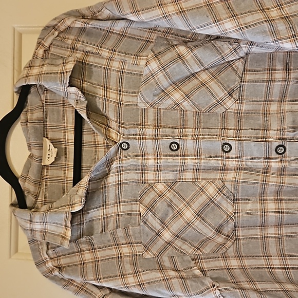 143 Story by line up Gray, orange, and black Plaid button down shirt 3x - Picture 4 of 10